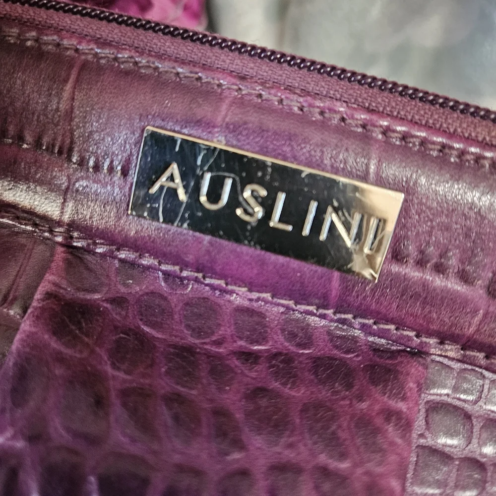 Ausilini Chic Crocodile-Embossed Purple Large Luxury Shoulder Bag EUC